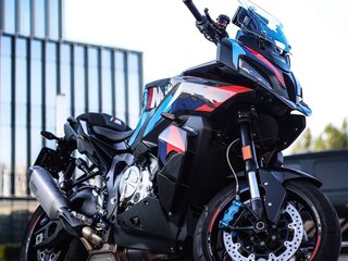 2025 BMW M 1000 XR, чёрный, 2780000 рублей, вид 2