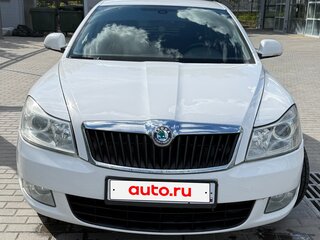 2013 Skoda Octavia DSG7 II (A5) Рестайлинг, белый, 1070000 рублей, вид 2