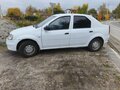 2015 Renault Logan I Рестайлинг, белый, 350000 рублей - вид 2