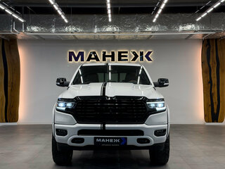 2022 Ram 1500 Crew Cab eTorque V, белый, 8400000 рублей, вид 2
