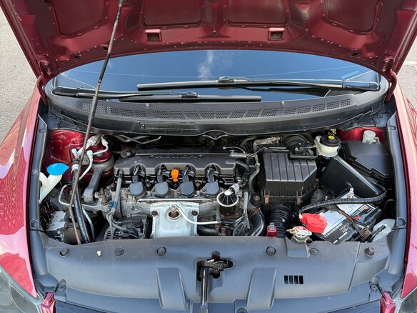 2008 Honda Civic VIII, красный - вид 17
