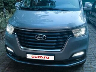 2019 Hyundai Grand Starex I Рестайлинг 2, серебристый, 4500000 рублей, вид 2