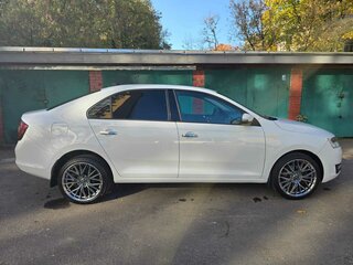 2018 Skoda Rapid I Рестайлинг, белый, 840000 рублей, вид 4