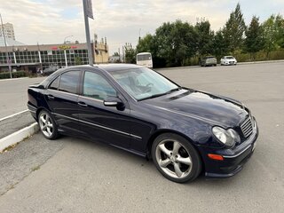 2005 Mercedes-Benz C-Класс 230 II (W203) Рестайлинг, синий, 650000 рублей, вид 2