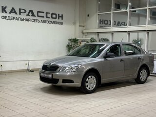 2011 Skoda Octavia II (A5) Рестайлинг, серый, 635000 рублей, вид 1
