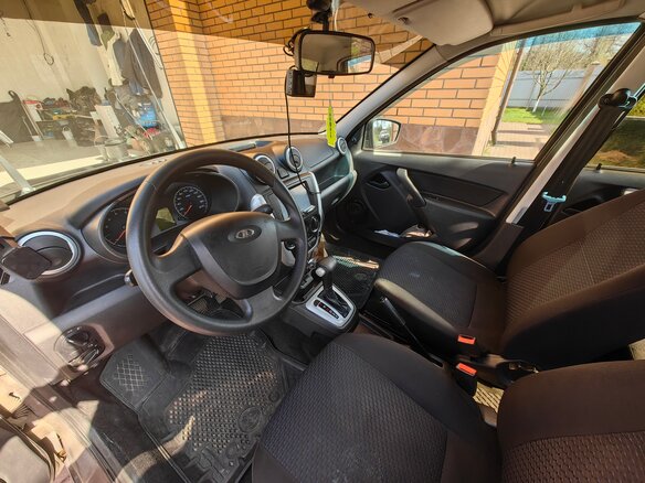 2015 Lada (ВАЗ) Granta I, коричневый, 500000 рублей - вид 9