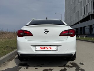 2014 Opel Astra J Рестайлинг, белый, 1100000 рублей, вид 4
