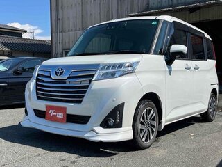 2019 Toyota Roomy I, белый, 700000 рублей, вид 3