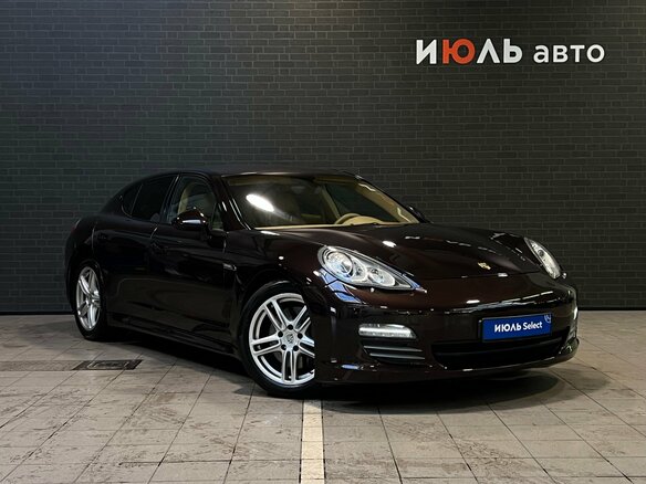 2011 Porsche Panamera 4 I, красный, 2350000 рублей - вид 2