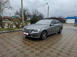 2009 Mercedes-Benz E-Класс 250 5G-Tronic IV (W212, S212, C207), серый, 1900000 рублей, вид 2