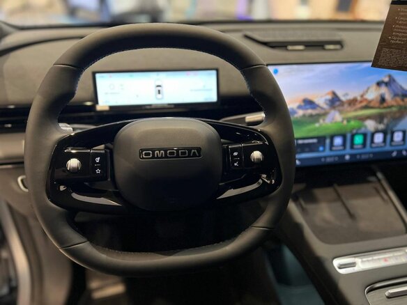 2026 Omoda C7, белый - вид 20