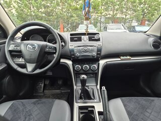 2012 Mazda 6 II (GH) Рестайлинг, белый, 1350000 рублей, вид 4