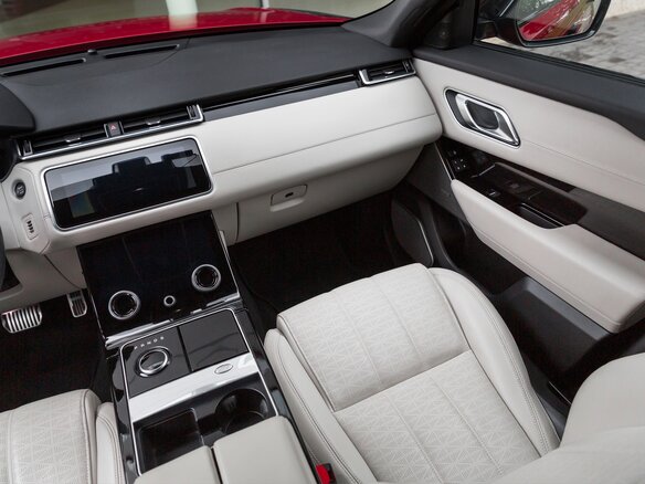 2018 Land Rover Range Rover Velar I, красный, 3688826 рублей - вид 18