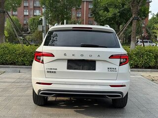 2022 Skoda Karoq I, белый, 1510333 рублей, вид 5