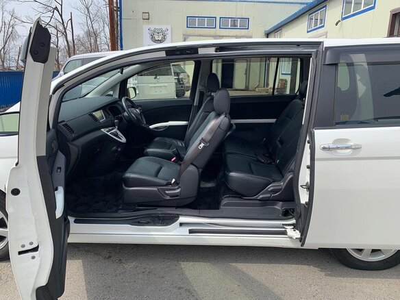 2014 Toyota ISis I Рестайлинг, белый, 1188008 рублей - вид 8