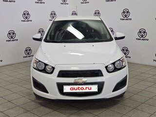 2012 Chevrolet Aveo II, белый, 533000 рублей, вид 2