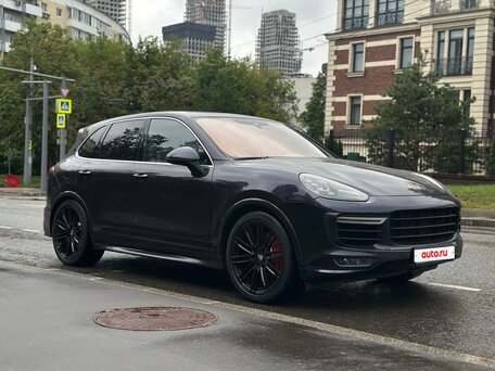 2017 Porsche Cayenne GTS II Рестайлинг (958), фиолетовый, 3950000 рублей, вид 2