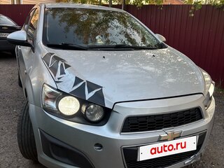 2012 Chevrolet Aveo II, серебристый, 500000 рублей, вид 2