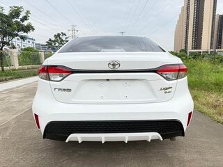 2022 Toyota Levin XII (E210) Рестайлинг, белый, 1100000 рублей, вид 5