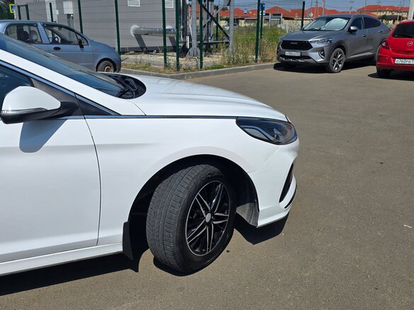 2019 Hyundai Sonata VII (LF) Рестайлинг, белый, 1315000 рублей - вид 8