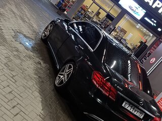 2013 Mercedes-Benz E-Класс 200 IV (W212, S212, C207) Рестайлинг, чёрный, 1650000 рублей, вид 1