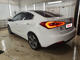2014 Kia Cerato III, белый, 899000 рублей, вид 3