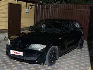 2008 BMW 1 серии 116i I (E81/E82/E87/E88) Рестайлинг, чёрный, 615000 рублей, вид 3