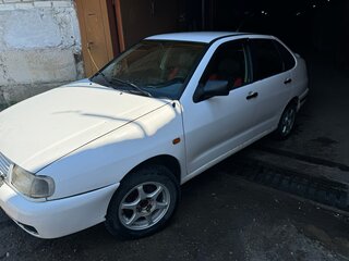 1996 Volkswagen Polo III, белый, 119000 рублей, вид 1