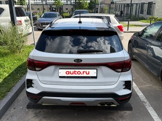 2021 Kia Rio X IV Рестайлинг, белый, 1750000 рублей, вид 2