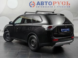 2014 Mitsubishi Outlander III, чёрный, 1148000 рублей, вид 2