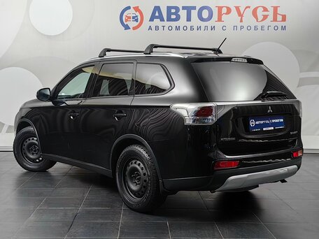 2014 Mitsubishi Outlander III, чёрный, 1148000 рублей, вид 2