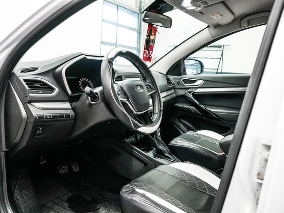 2024 Lada (ВАЗ) Vesta SW I Рестайлинг (NG), белый, 1570000 рублей - вид 11