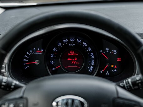 2013 Kia Sportage III, белый, 899000 рублей, вид 5