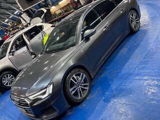 2022 Audi A6 45 TFSI V (C8) Рестайлинг, серый, 5499000 рублей, вид 2