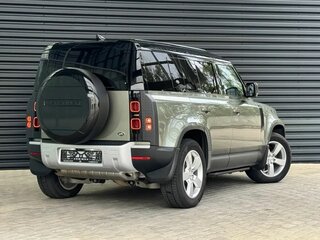 2021 Land Rover Defender 110 II, зелёный, 7600000 рублей, вид 5