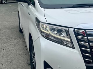 2017 Toyota Alphard III, белый, 3970000 рублей, вид 5