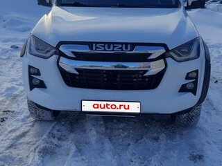 2021 Isuzu D-Max III, белый, 3300000 рублей, вид 2