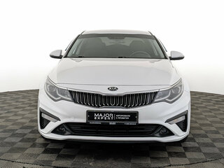 2018 Kia Optima IV Рестайлинг, белый, 1425000 рублей, вид 2