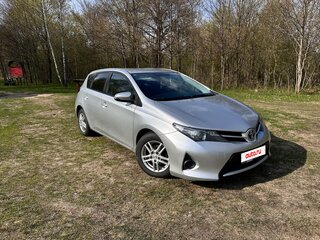 2014 Toyota Auris II, серый, 980000 рублей, вид 1