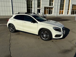 2015 Mercedes-Benz GLA 180 I (X156), белый, 1680000 рублей, вид 4
