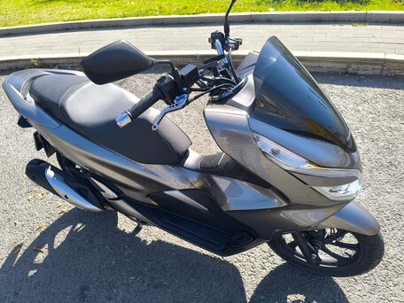 2019 Honda PCX 150, серый, 260000 рублей, вид 4