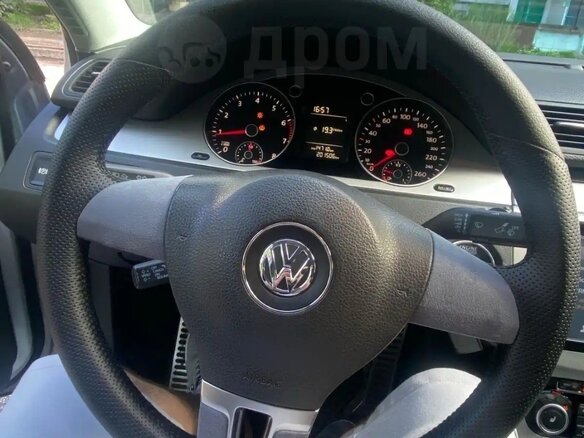 2010 Volkswagen Passat B6, серебристый, 700000 рублей - вид 11