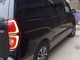 2019 Hyundai Grand Starex I Рестайлинг 2, чёрный, 3900000 рублей, вид 4