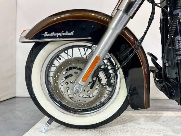 2013 Harley-Davidson Heritage, коричневый, 1010000 рублей - вид 13