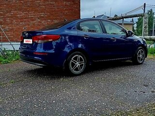 2016 Kia Rio III Рестайлинг, синий, 860000 рублей, вид 5