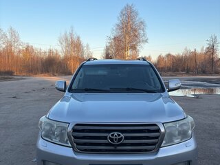2010 Toyota Land Cruiser 200 Series, серебристый, 2200000 рублей, вид 2