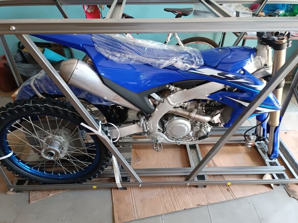 2026 Yamaha YZ450F, голубой, 1100000 рублей - вид 1