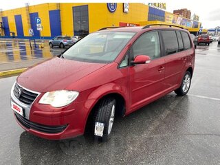 2007 Volkswagen Touran I Рестайлинг, пурпурный, 700000 рублей, вид 1