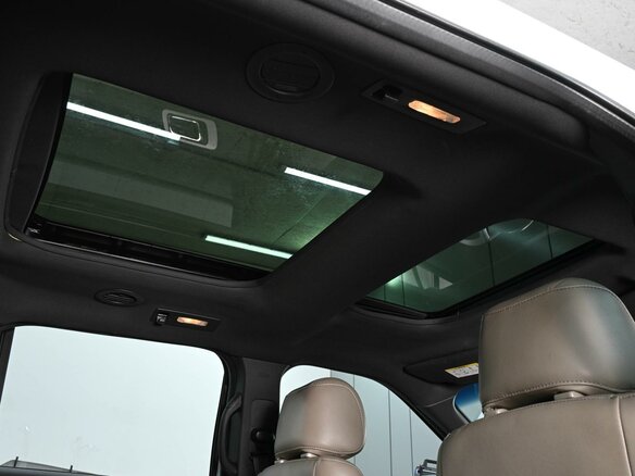 2015 Ford Explorer V, белый - вид 14