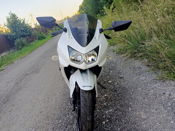2011 Kawasaki Ninja 250R, белый, 315000 рублей - вид 4